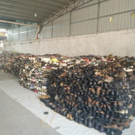 The professional and reputable supplier sells exported Used Shoes