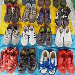 Hefei specialized in exporting old shoes